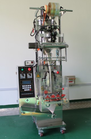 包裝行業的“典范”全自動液體包裝機