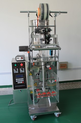 為您分享一些液體包裝機(jī)的操作步驟?